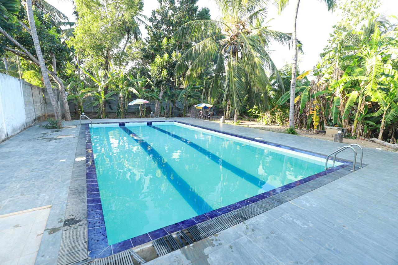 Yala Rich Lodge Tissamaharama Esterno foto