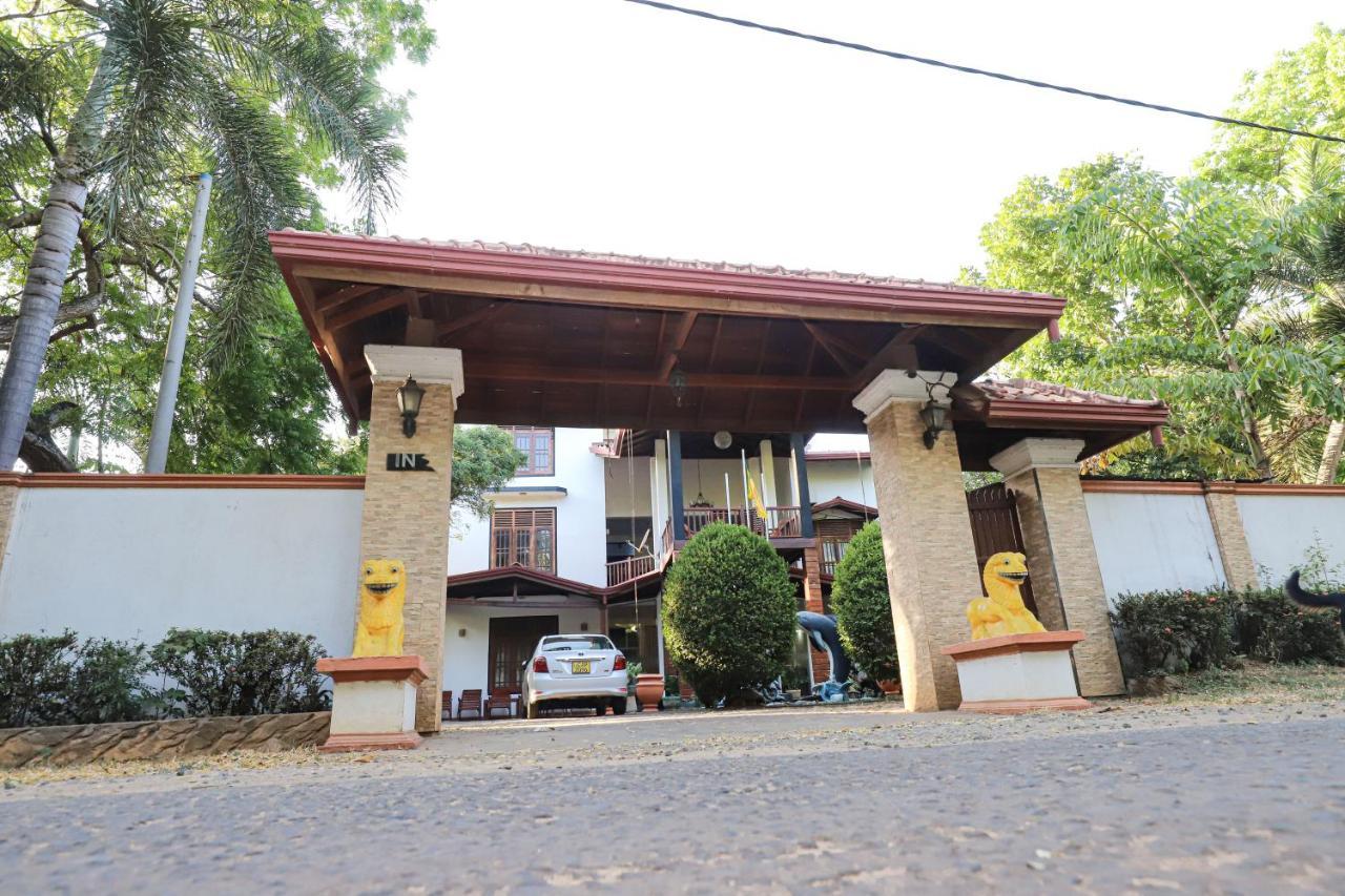 Yala Rich Lodge Tissamaharama Esterno foto